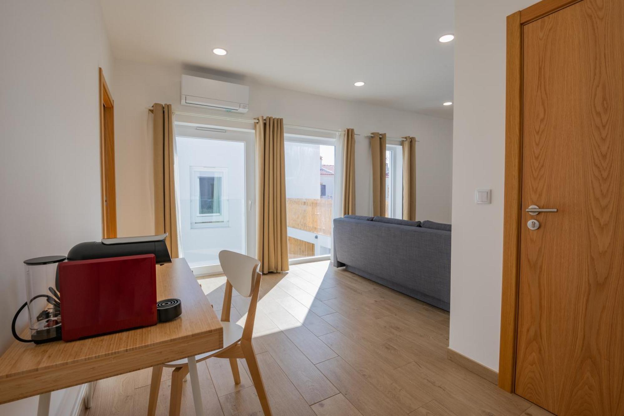 Harbour & Apartment *